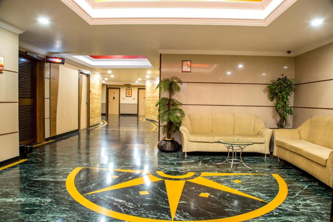 Hotel Tip Top Plaza Thane Exterior foto
