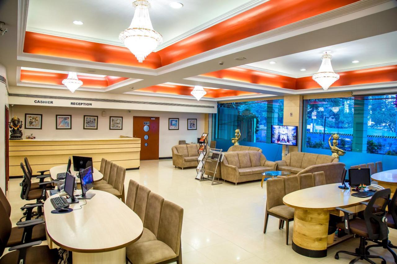 Hotel Tip Top Plaza Thane Exterior foto